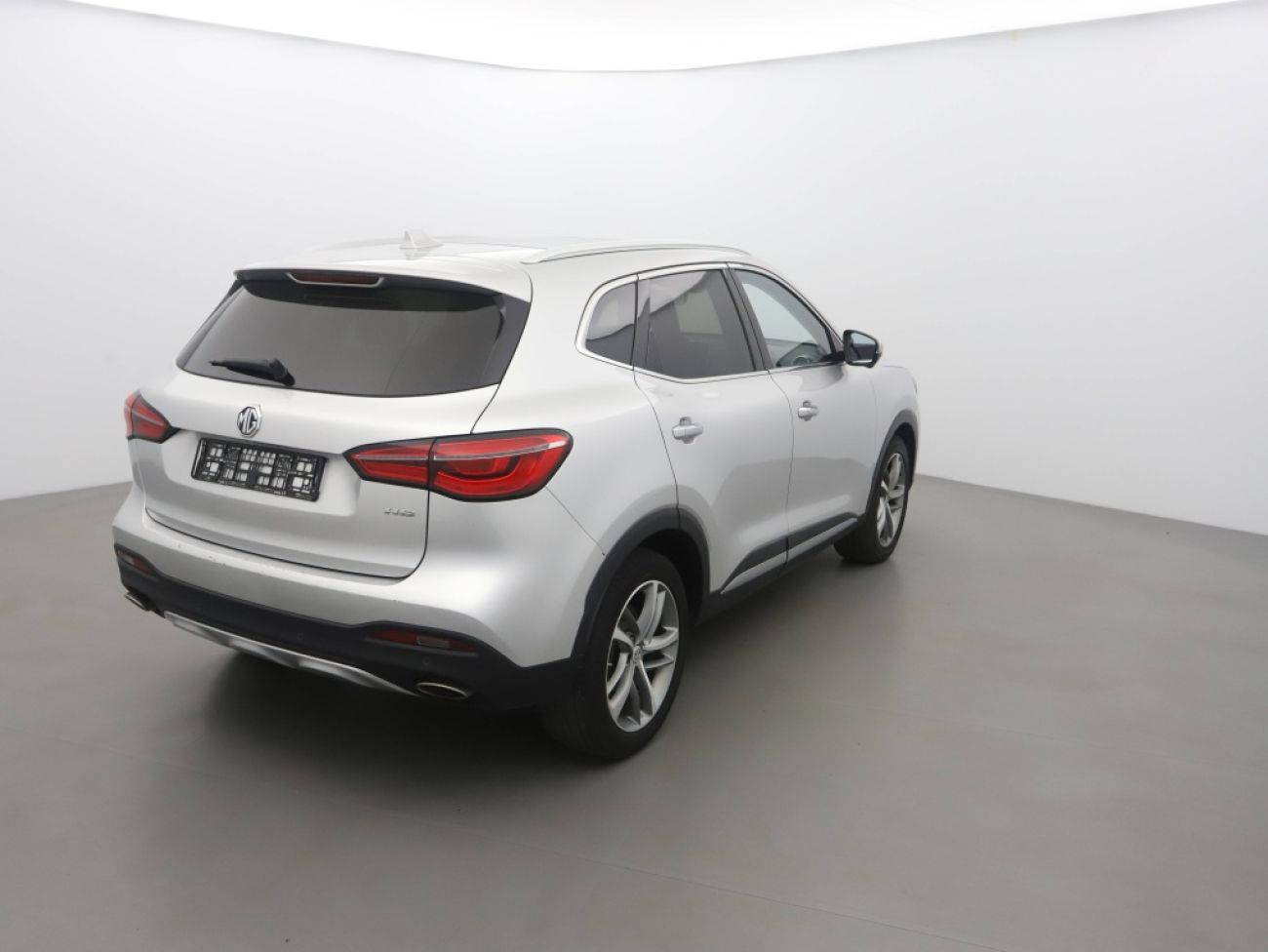 Mandataire MG HS 1.5 T-GDI 162 AT luxury