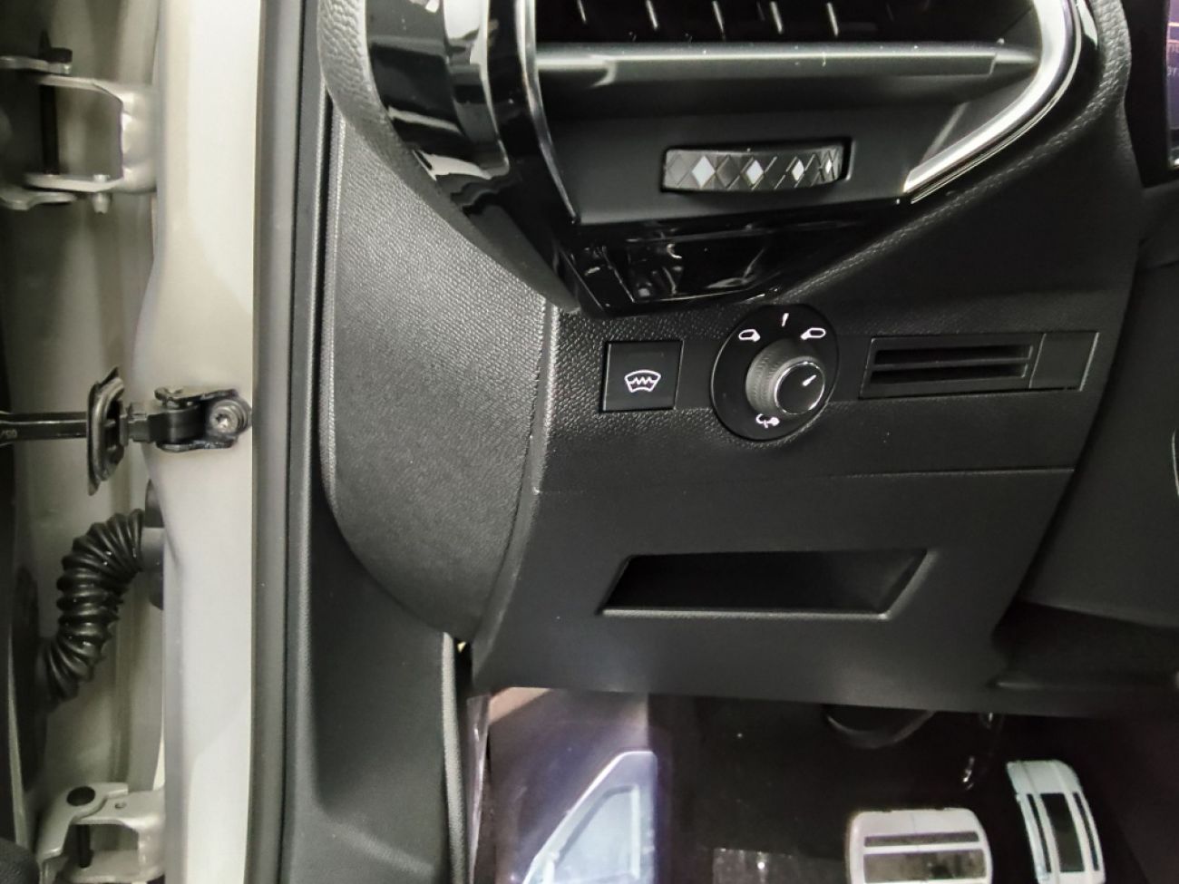 Mandataire DS DS7 1.5 BLUEHDI 130CH PALLAS