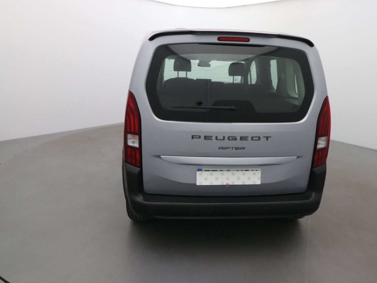 Mandataire PEUGEOT RIFTER TAILLE M - 1.5 BLUEHDI 100CH S&S ALLURE 5 PLACES