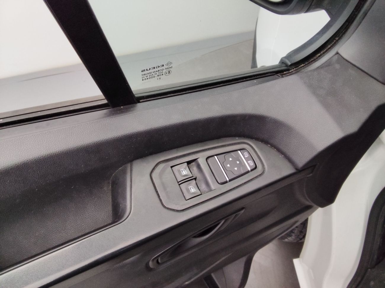 Mandataire RENAULT Trafic Passenger L2 2.0 BLUE DCI 150CH S&S ZEN 9 PLACES