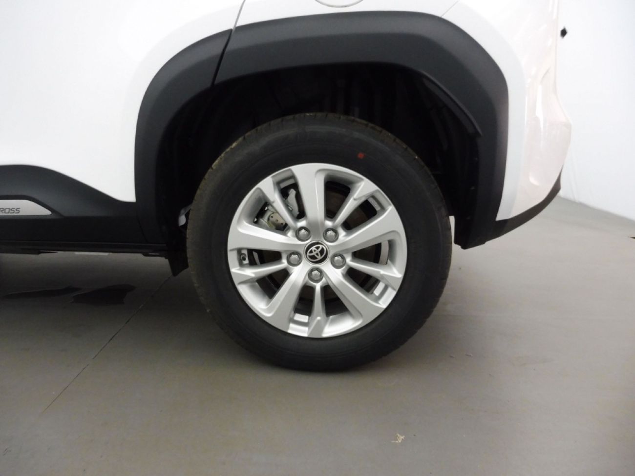 Mandataire TOYOTA YARIS CROSS 116H DYNAMIC MC24