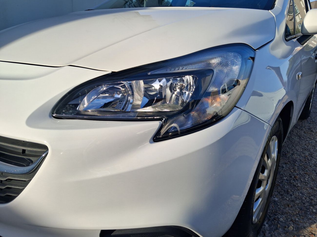 Mandataire Opel CORSA 1.4 90 ch Essentia
