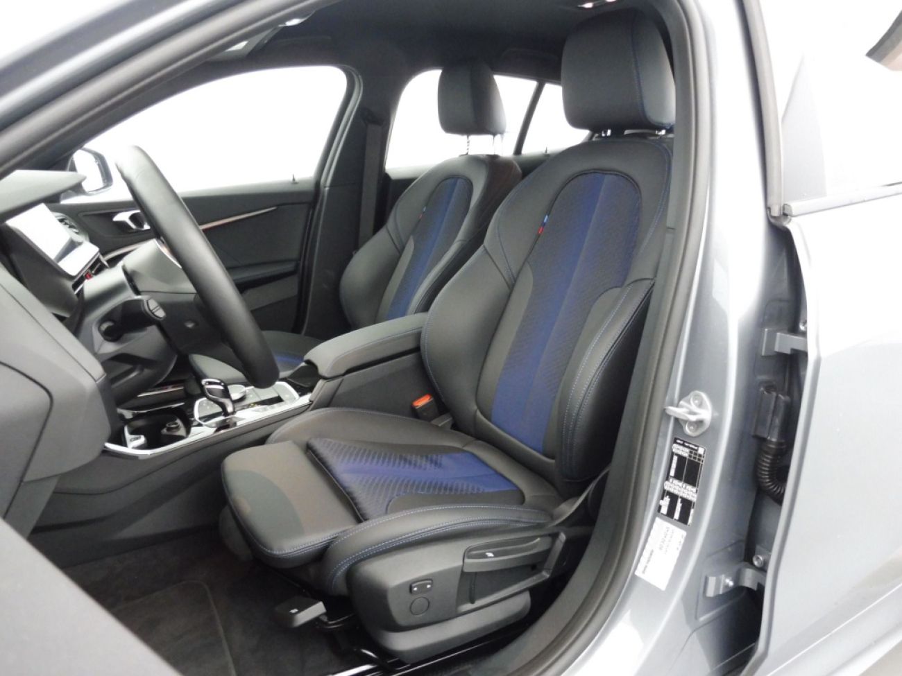 Mandataire BMW SERIE 1 118I STEPTRONIC 136 M-SPORT