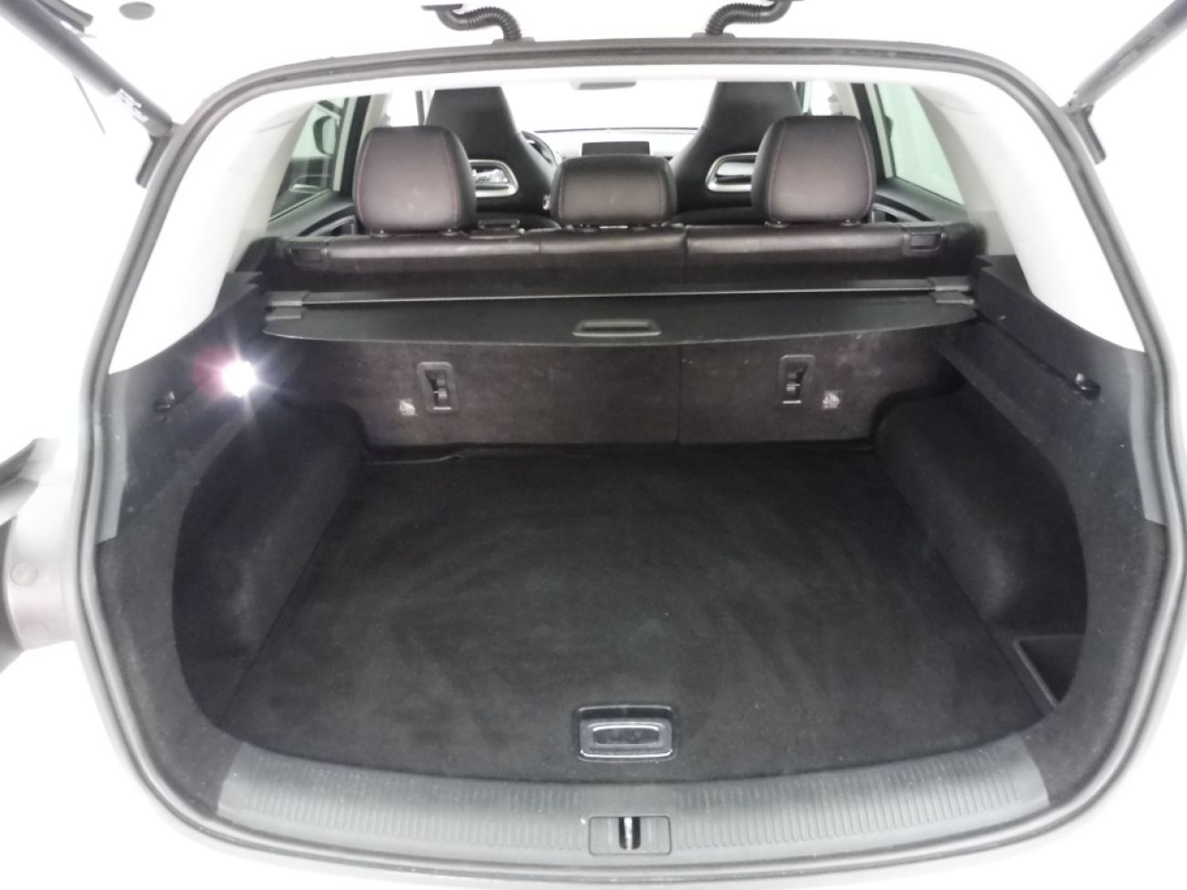 Mandataire MG HS 1.5 T-GDI 162 AT luxury