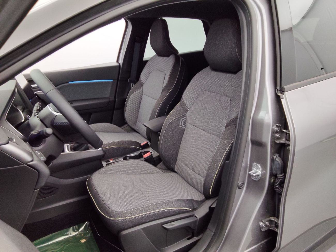 Mandataire RENAULT Captur 1.0 ECO-G 100CH TECHNO - 25