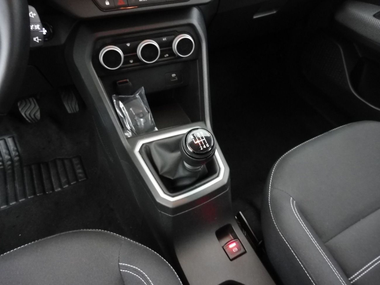 Mandataire Dacia JOGGER 1.0 TCE 110CH EXPRESSION 7 PLACES -24