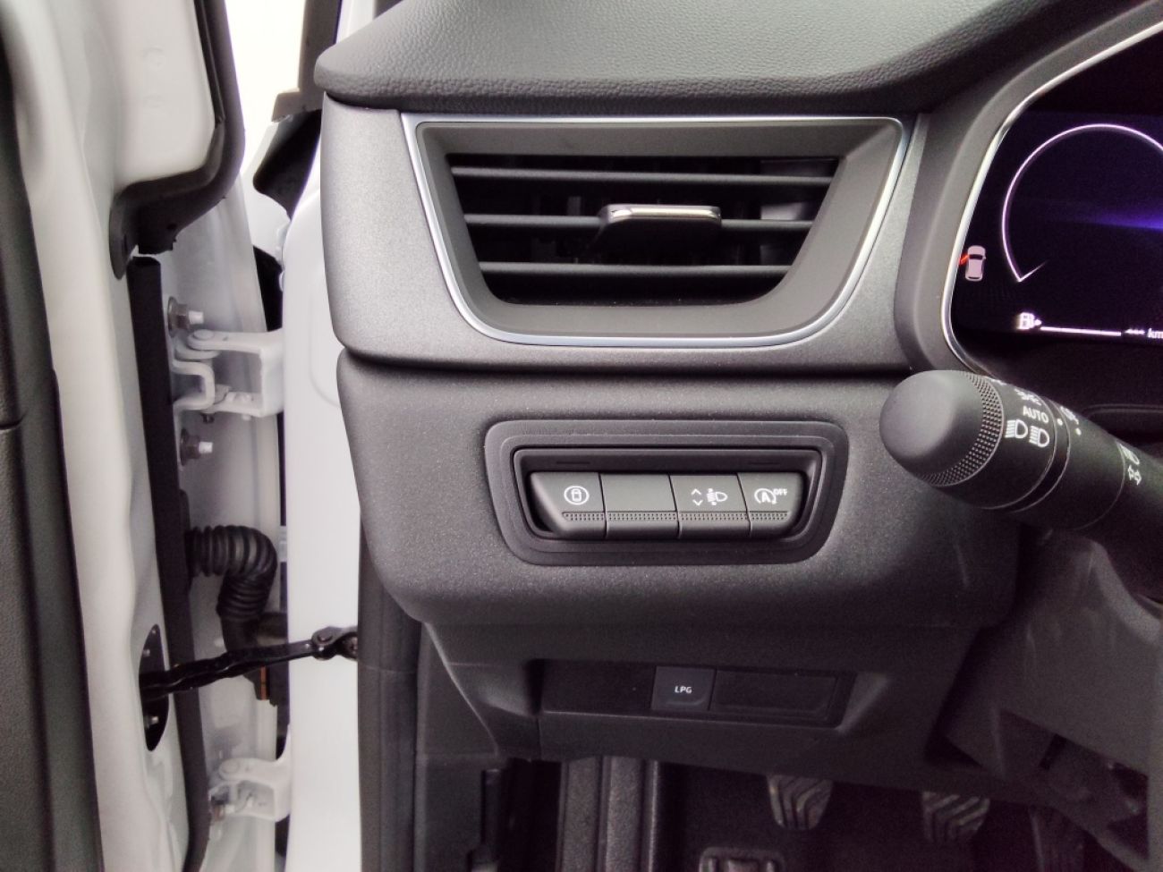 Mandataire RENAULT CAPTUR II 1.0 ECO-G 100CH TECHNO - 25