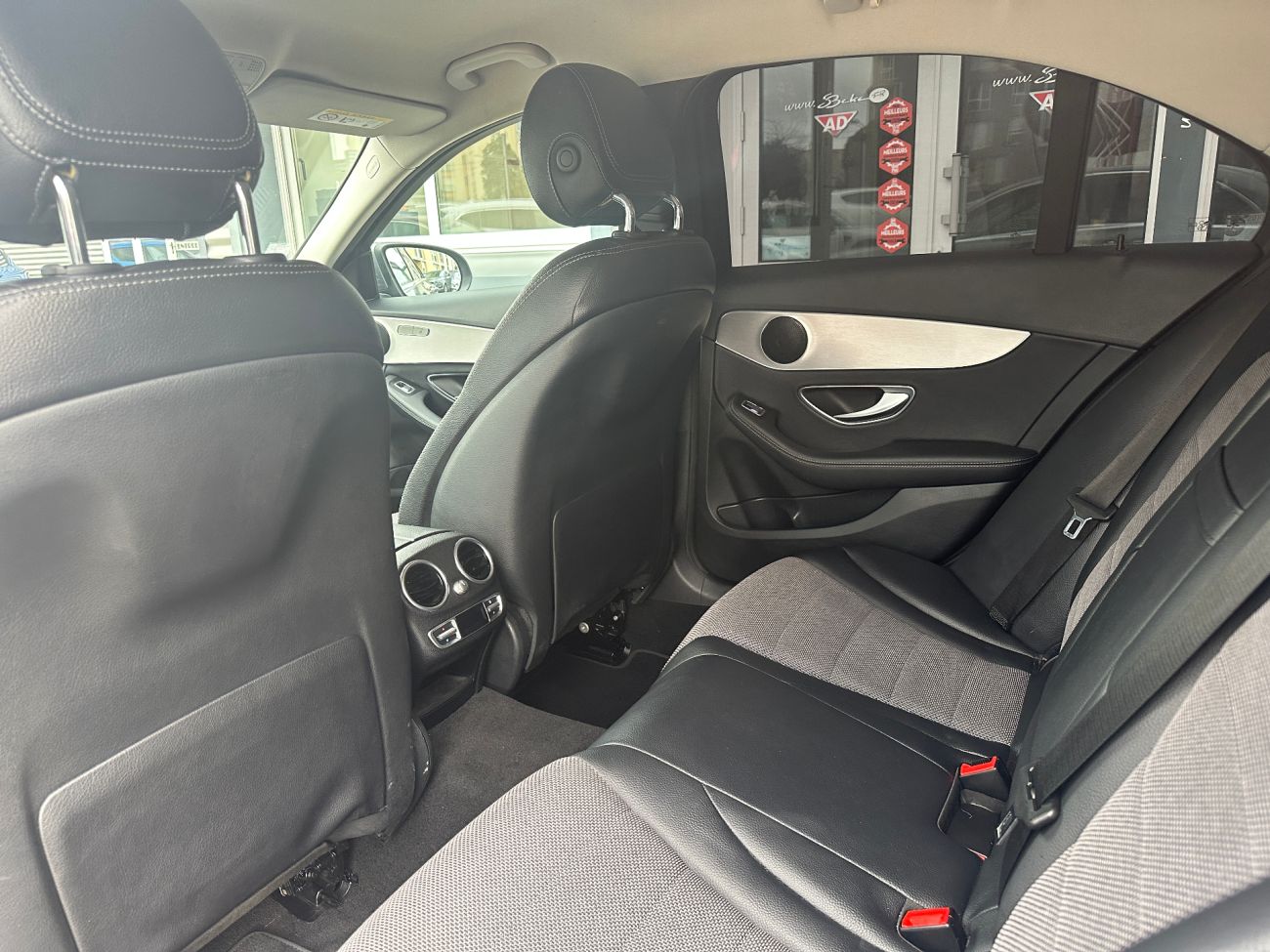 Mandataire MERCEDES CLASSE C 200 9G-Tronic Avantgarde