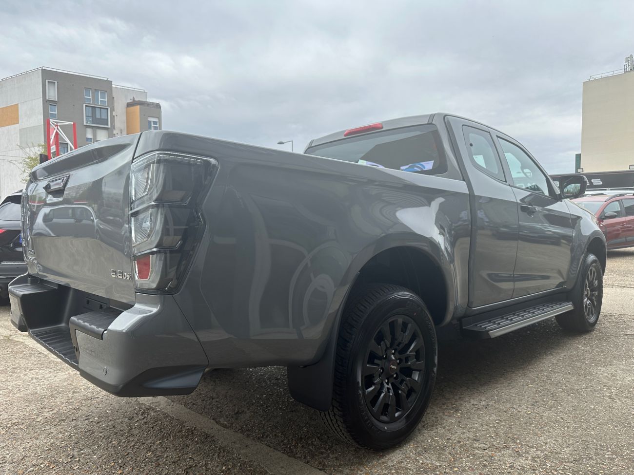 Mandataire ISUZU D MAX SPACE NITRO SPORT 2.2 A/T 4x4 MY2026 Euro6e-bis