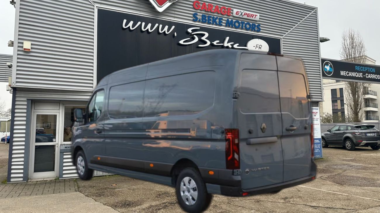 Mandataire RENAULT MASTER VAN FGN TRAC 3T5 L2H2 BLUE DCI 170 EXTRA