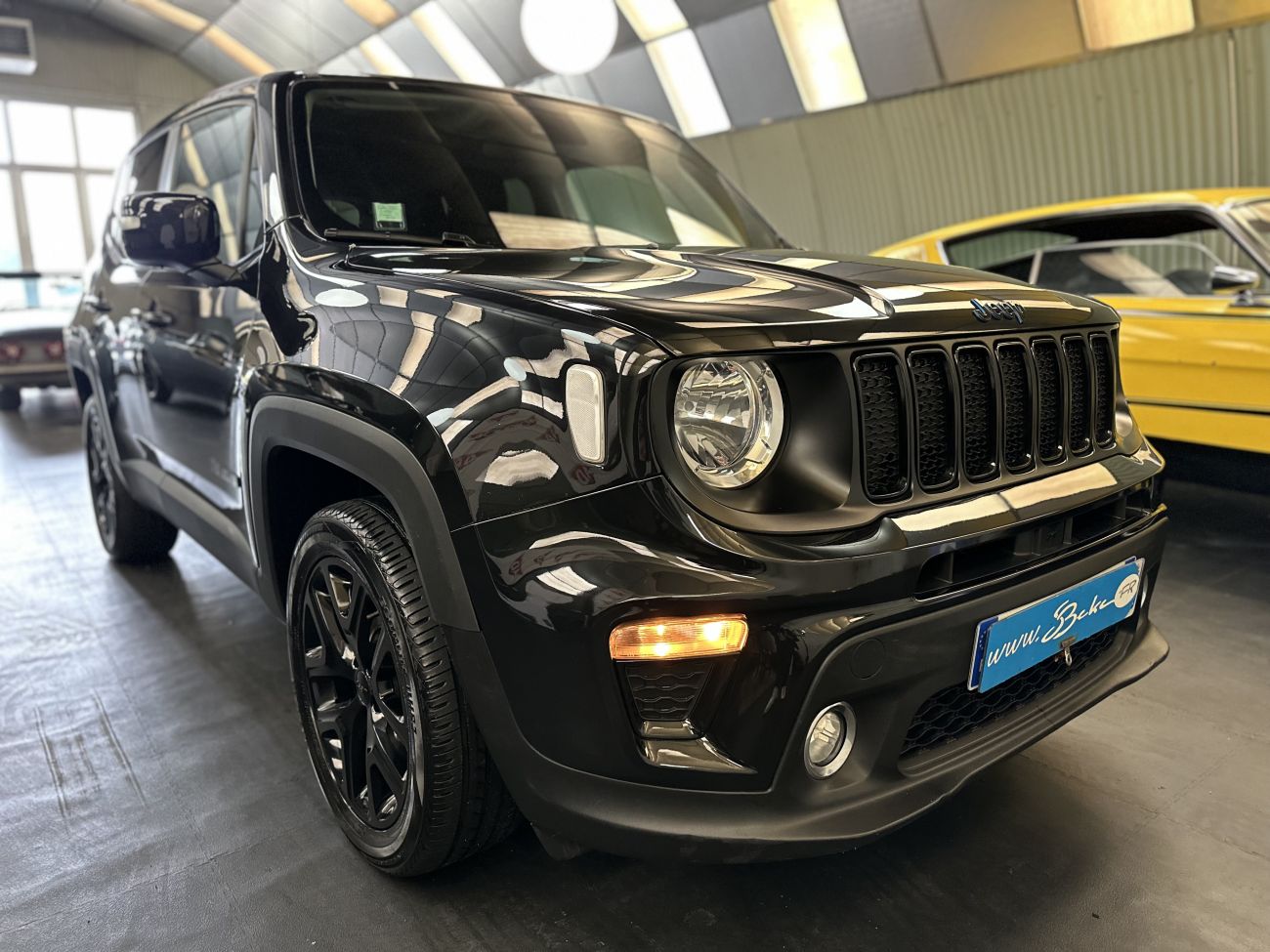 Mandataire Jeep RENEGADE 1.3 Turbo T4 190 ch PHEV AT6 4xe eAWD Brooklyn Edition