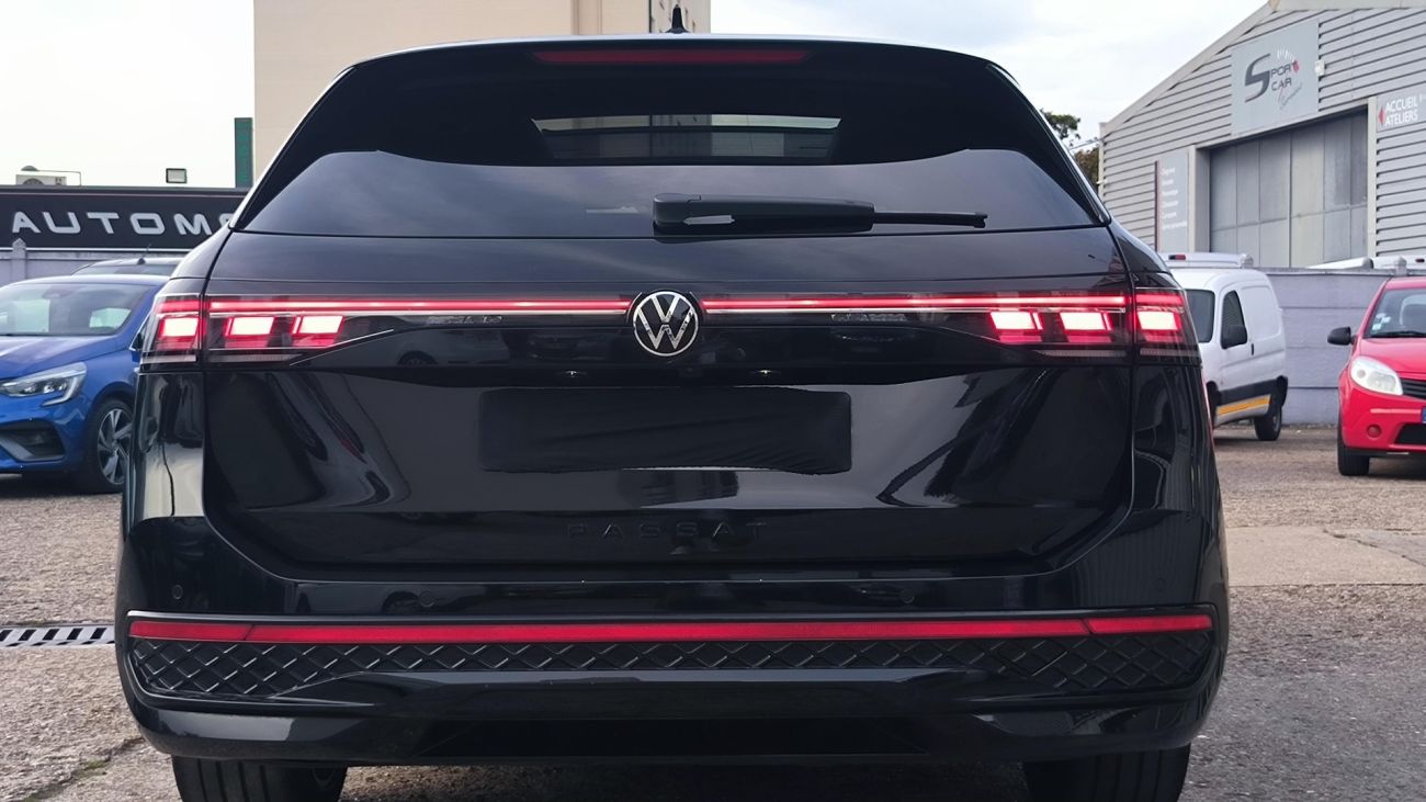 Mandataire VOLKSWAGEN PASSAT 2.0 TDI EVO SCR 150 DSG7 R-Line