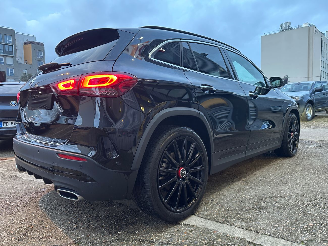 Mandataire MERCEDES-BENZ GLA 200 d 8G-DCT AMG Line edition 1 toit pano