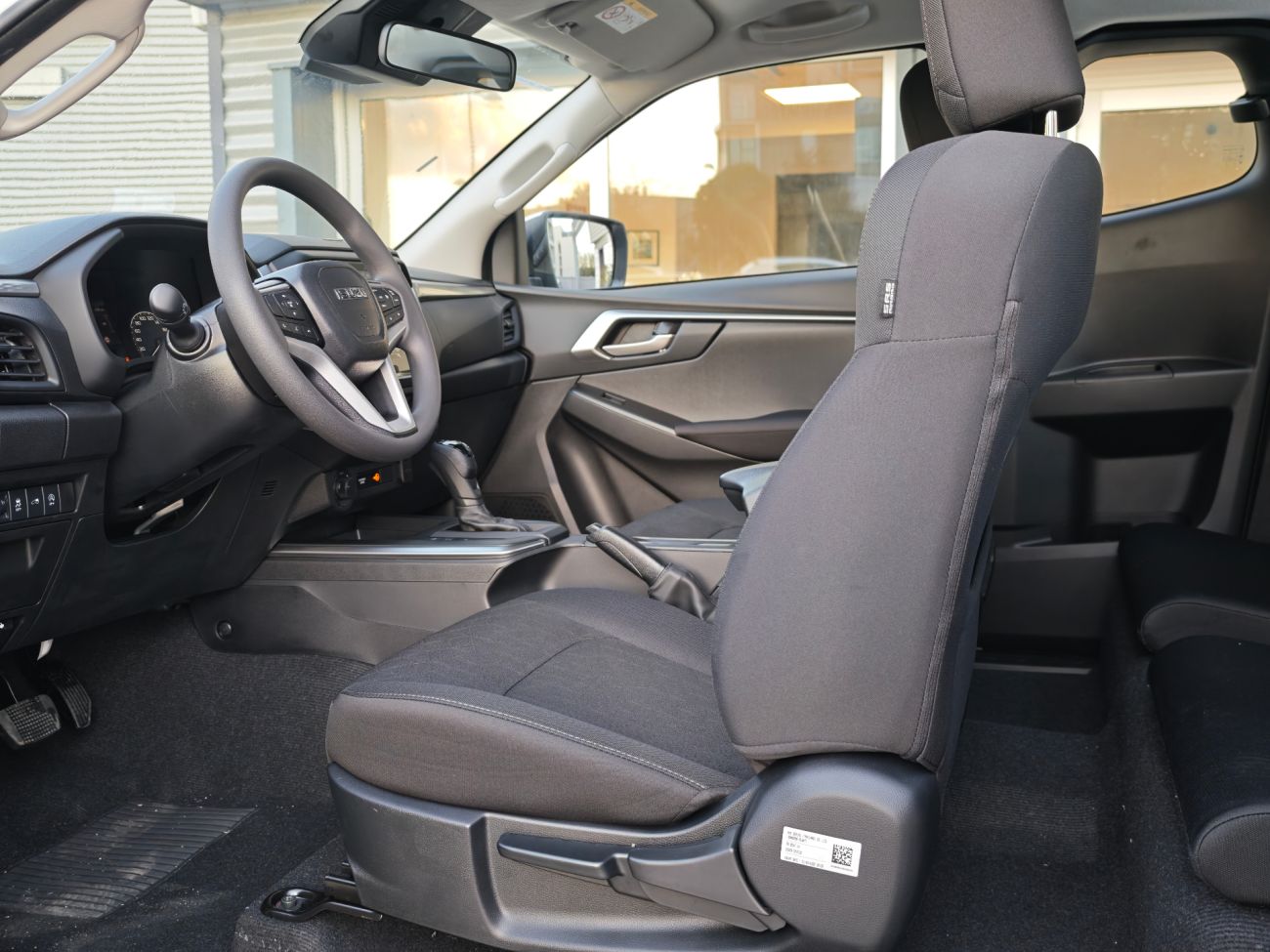 Mandataire ISUZU D MAX SPACE N60 BB+ A/T 4x4  Euro6e