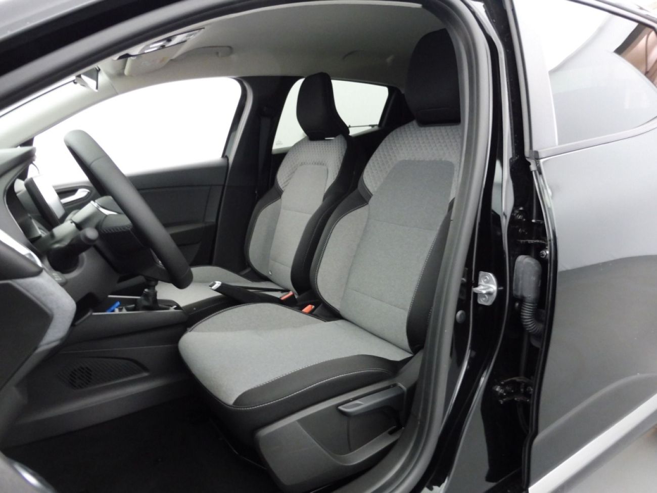 Mandataire RENAULT CLIO V 1.5 BLUE DCI 100CH EVOLUTION - 24