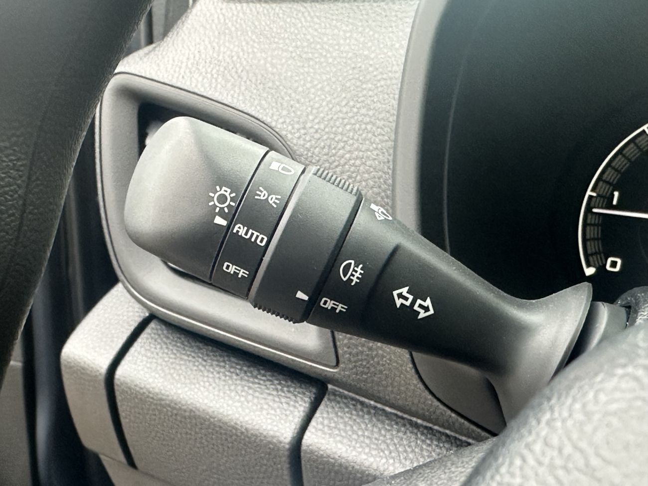 Mandataire ISUZU D-MAX N60 SPACE CAB 1.9 164 CH 4X4 B