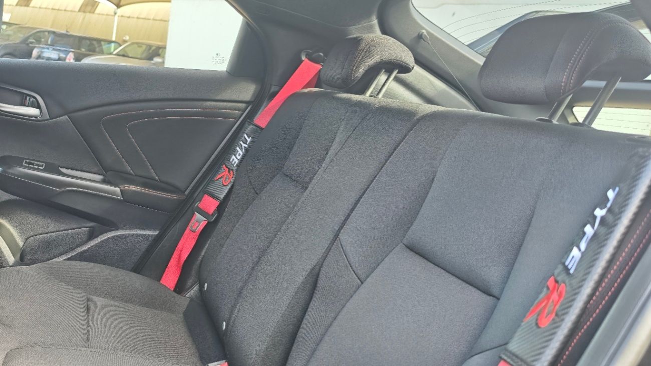 Mandataire HONDA CIVIC TYPE R 2.0 i-VTEC Type R GT FK2#06350
