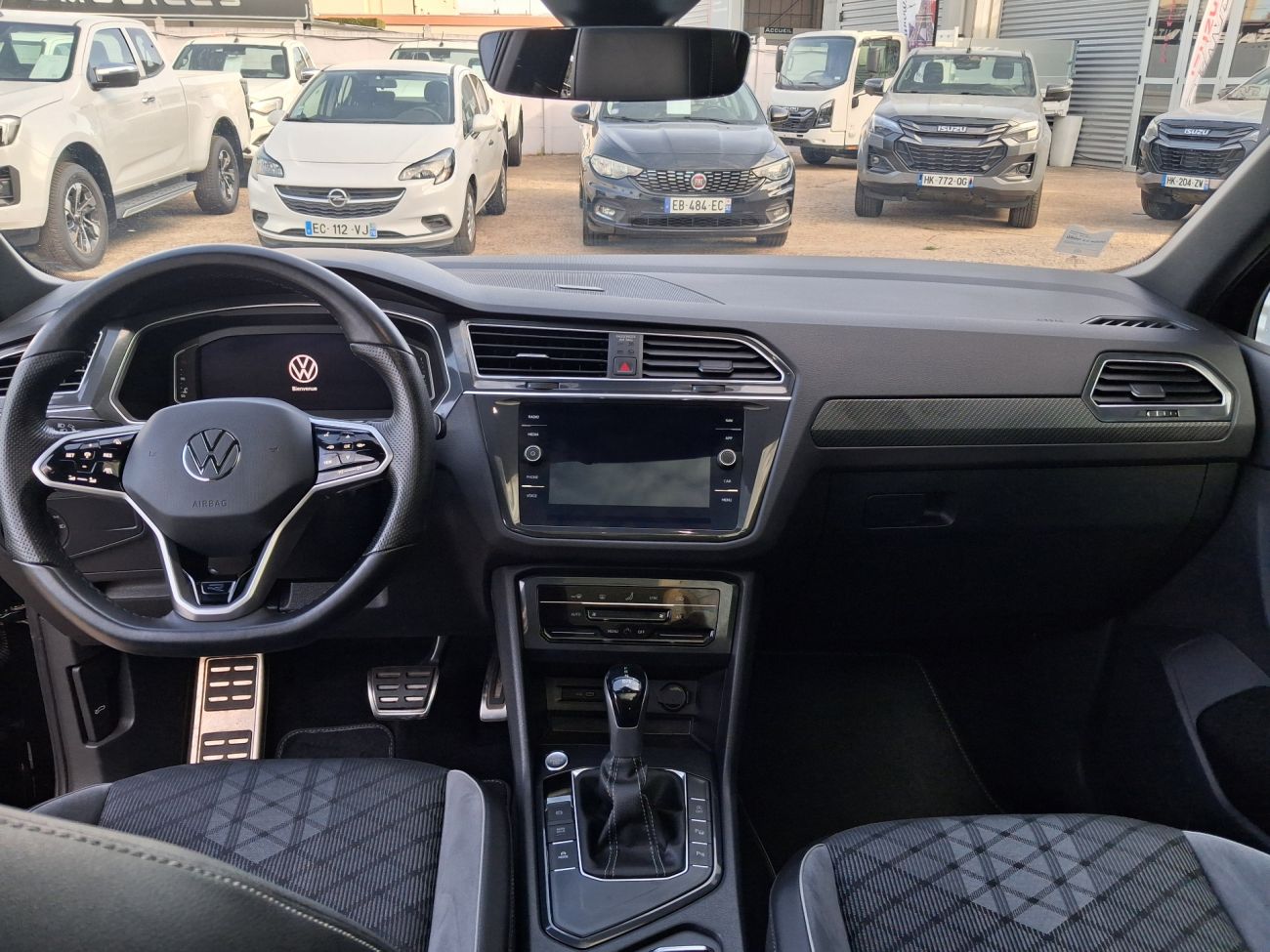 Mandataire VOLKSWAGEN TIGUAN 1.5 TSI 150ch DSG7 R-Line