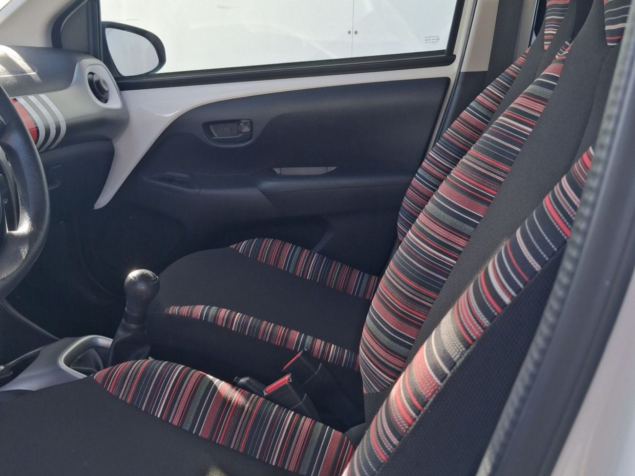 Mandataire Citroën C1 VTi 68 Mentos