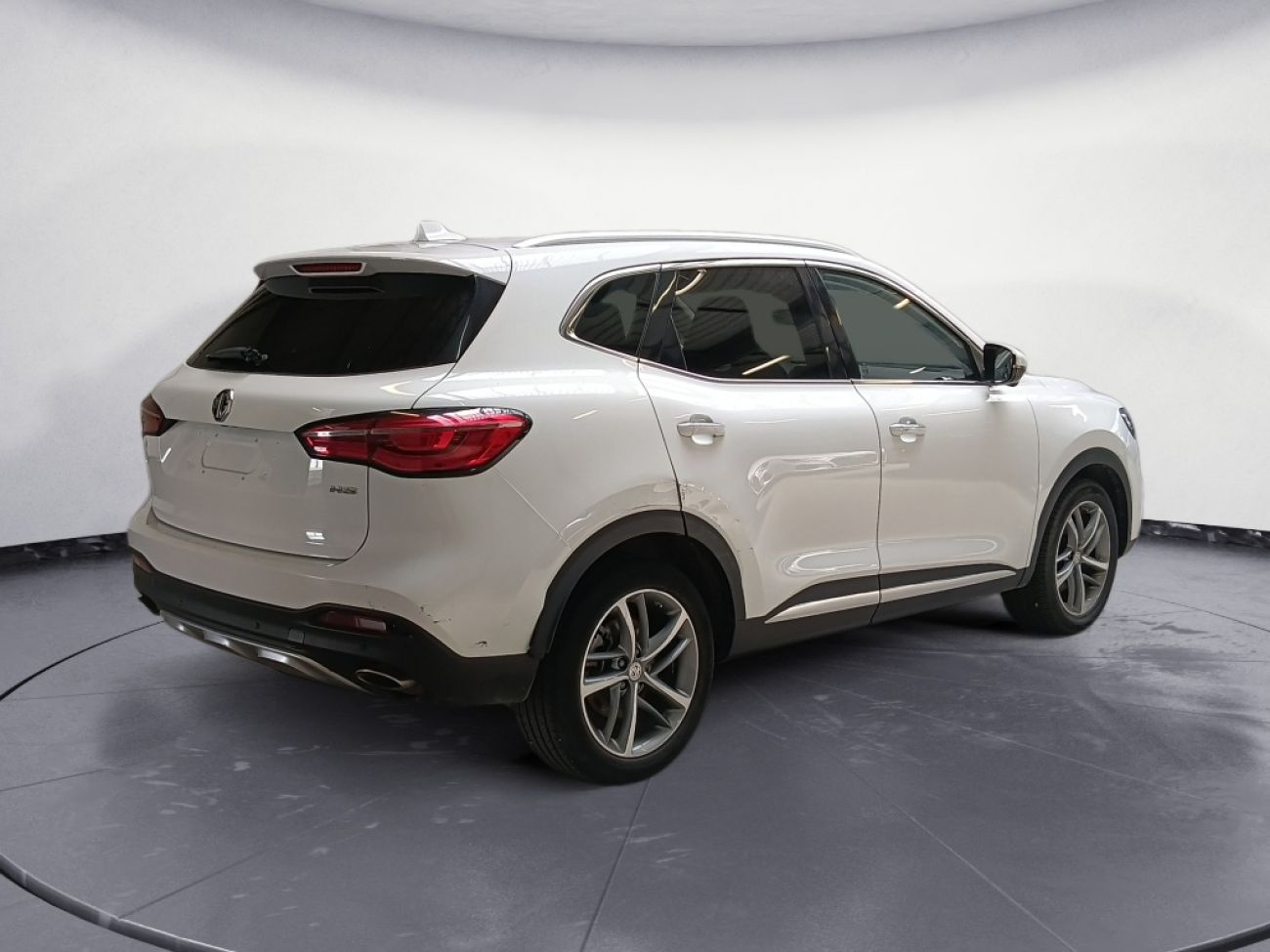 Mandataire MG HS 1.5 T-GDI 162 AT luxury