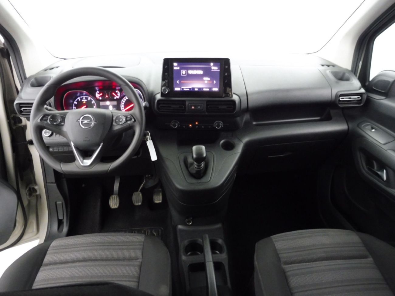 Mandataire Opel COMBO LIFE L1H1 1.5 D 100CH EDITION BVM6