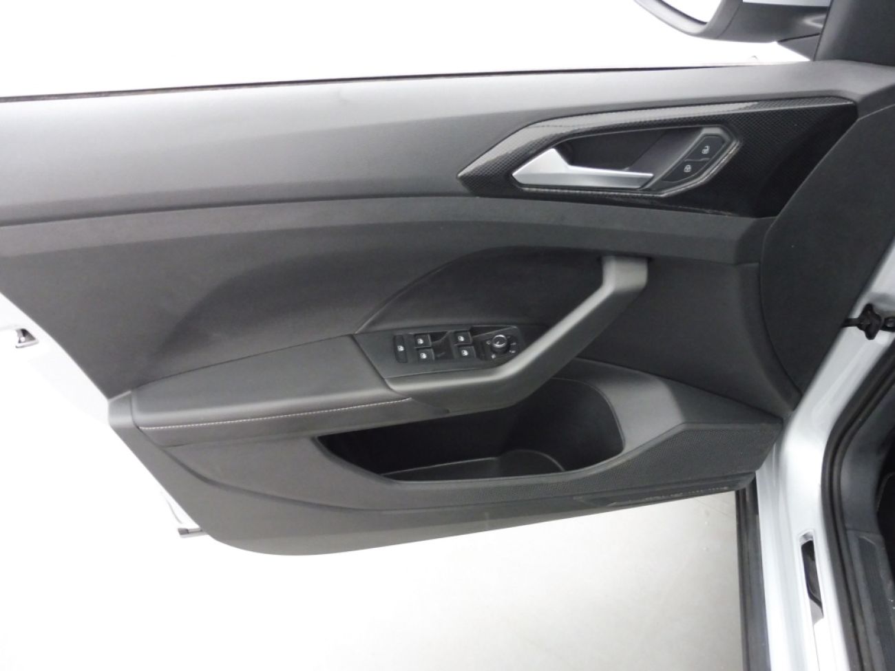 Mandataire VOLKSWAGEN T-Cross 1.0 TSI 115CH R-LINE