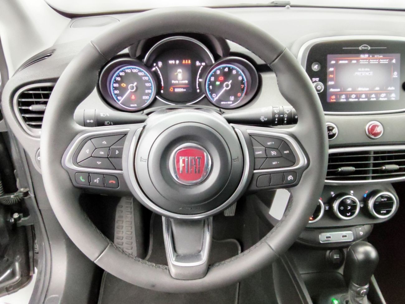 Mandataire FIAT 500X 1.5 FIREFLY TURBO 130CH S/S HYBRID PACK CONFORT DCT7