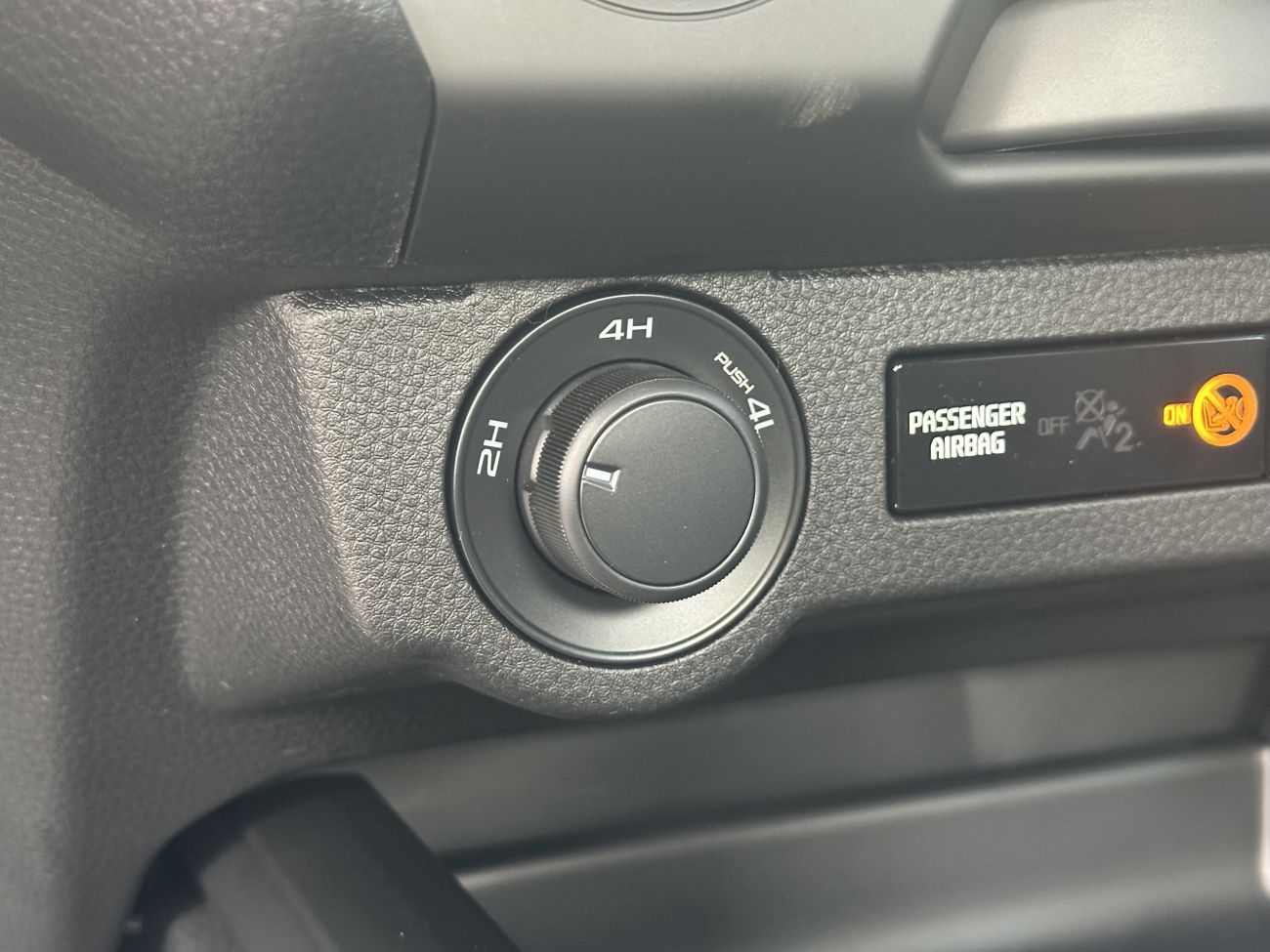 Mandataire ISUZU D-MAX N60 SPACE CAB 1.9 164 CH 4X4 B