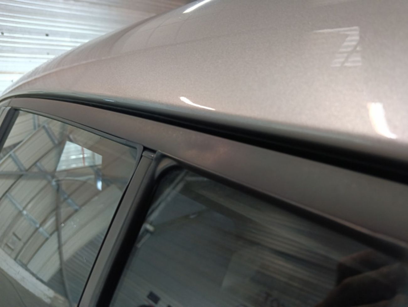 Mandataire TOYOTA C-HR 1.8 E-CVT 125Hbusiness edition