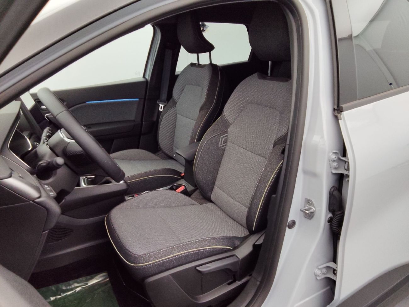 Mandataire RENAULT CAPTUR II 1.0 ECO-G 100CH TECHNO - 25