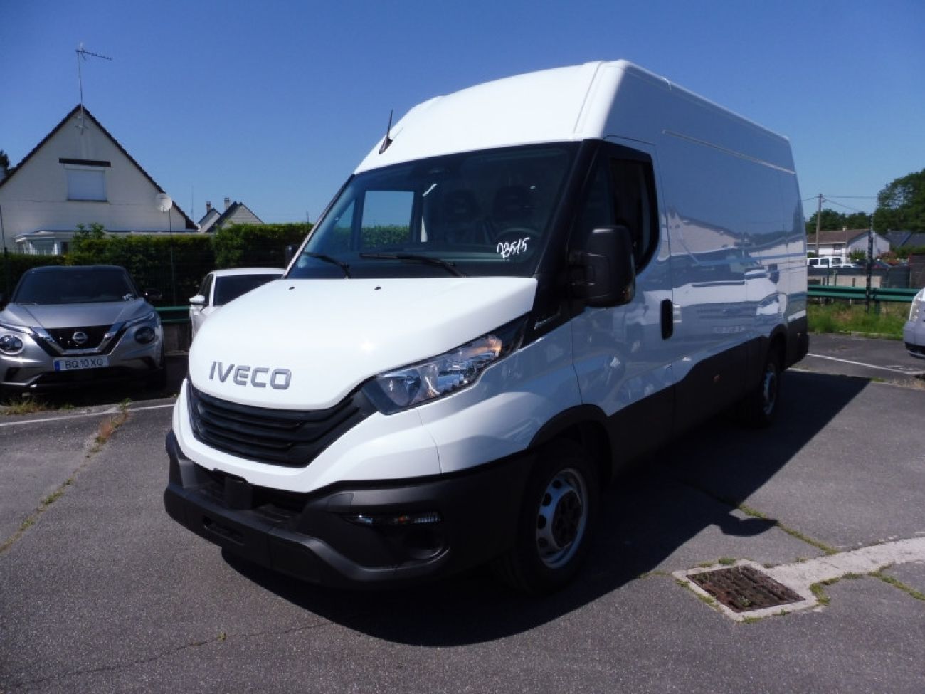 Mandataire IVECO Daily 35S16 2.3 V12 HI-MATIC 156CV