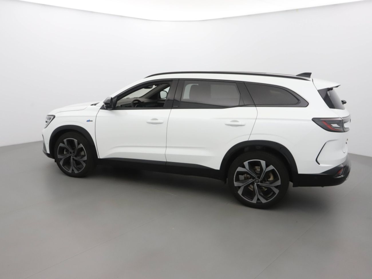 Mandataire RENAULT Espace 1.2 E-TECH FULL HYBRID 200CH ESPRIT ALPINE 7 PLACES - 24