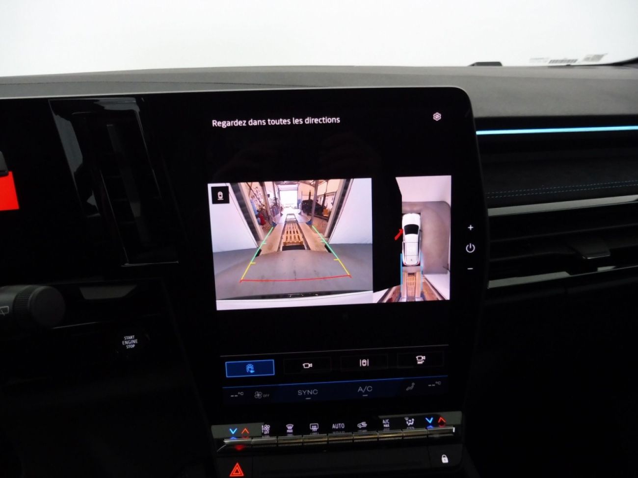 Mandataire RENAULT Espace 1.2 E-TECH FULL HYBRID 200CH ESPRIT ALPINE 7 PLACES - 25