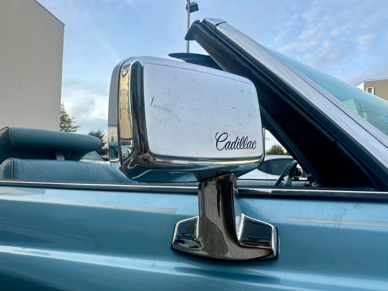 Mandataire CADILLAC ELDORADO CABRIOLET V8 500 CI 8.2