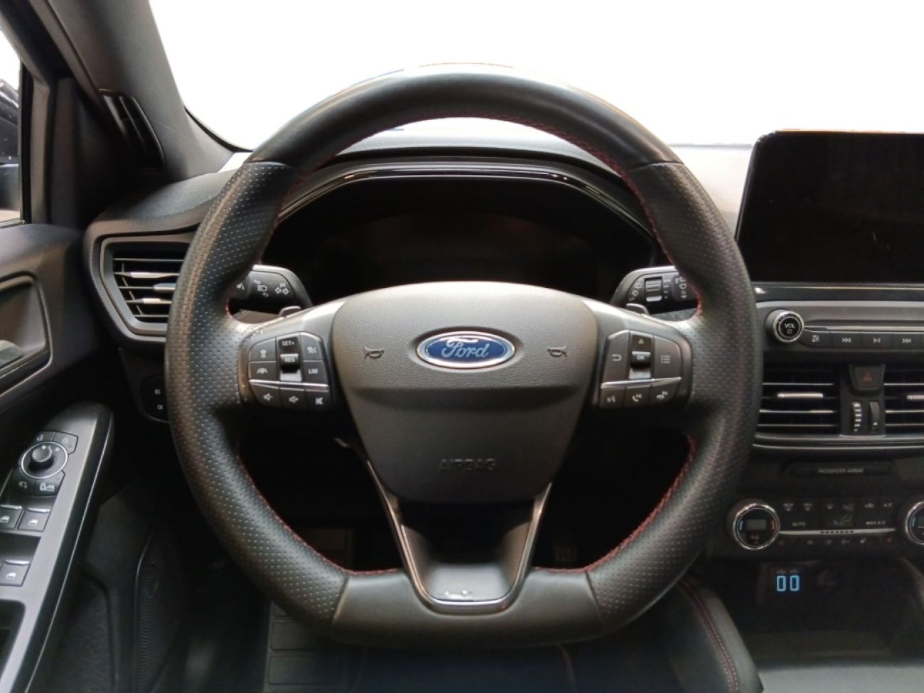 Mandataire Ford Focus 1.5 ECOBOOST 150 CAst line x