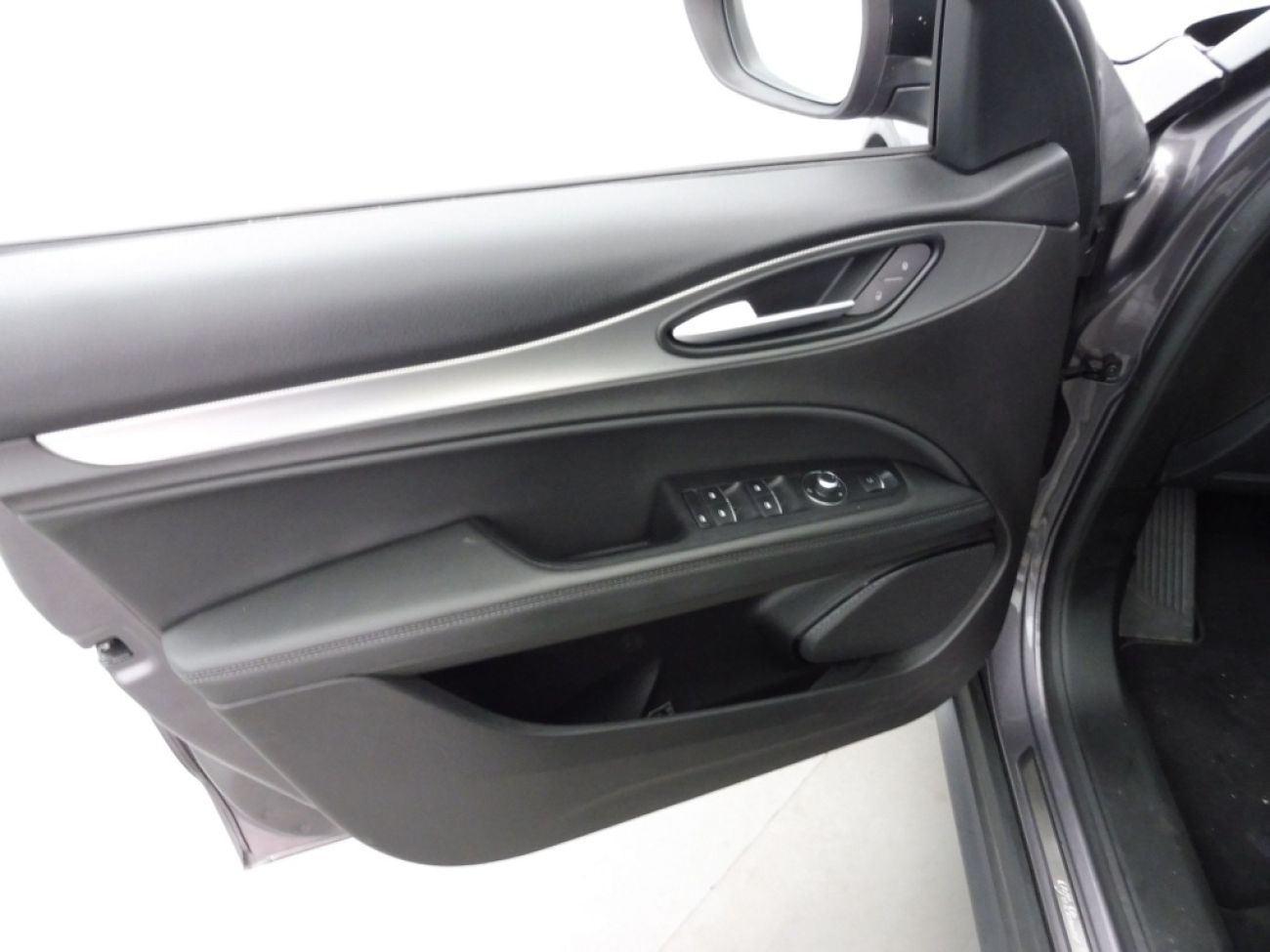 Mandataire ALPHA ROMEO Stelvio 2.2 DIESEL 160CH SPRINT AT8
