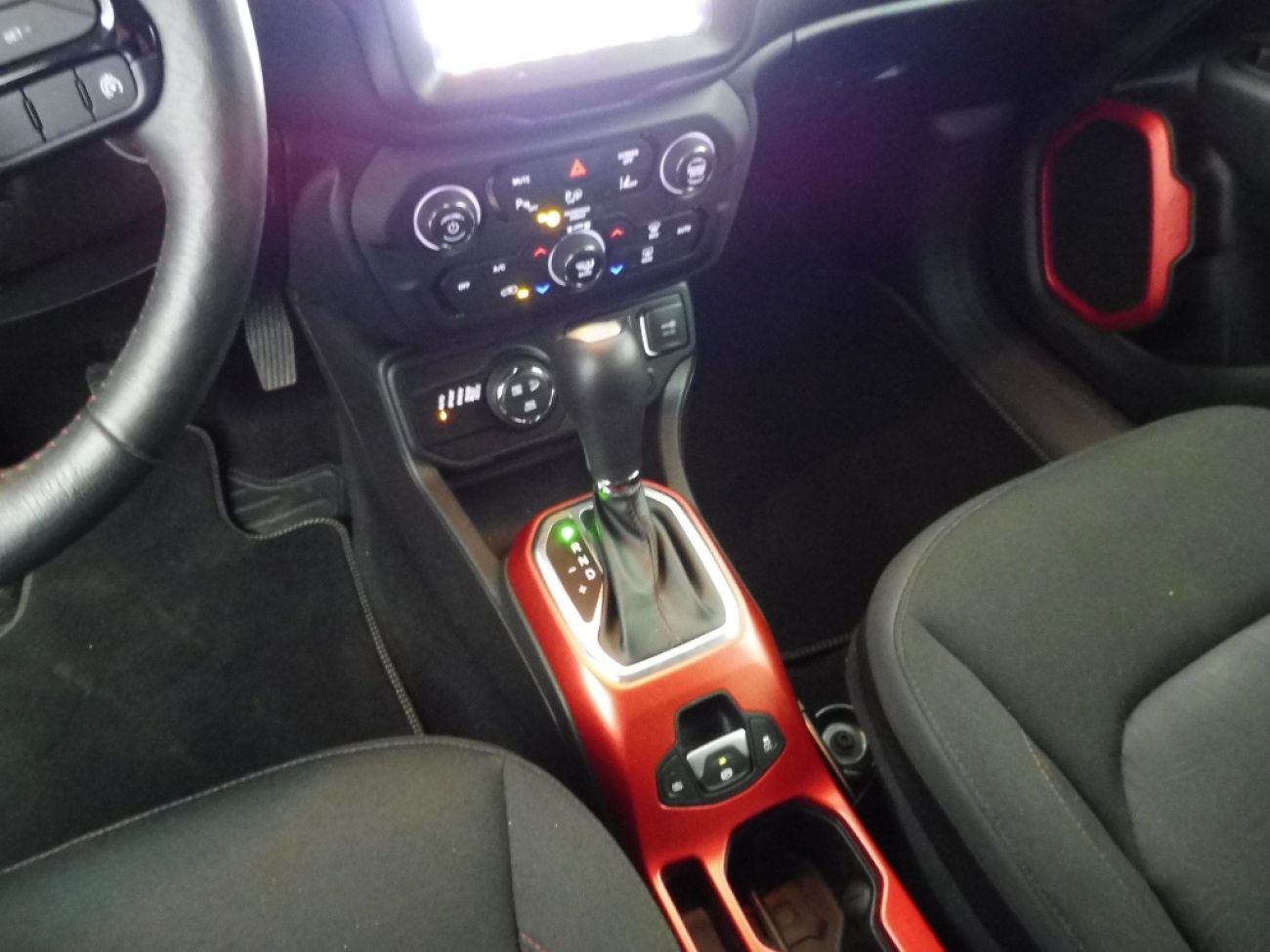 Mandataire Jeep RENEGADE 1.3 TURBO 240CH PHEV 4XE TRAILHAWK BVA6