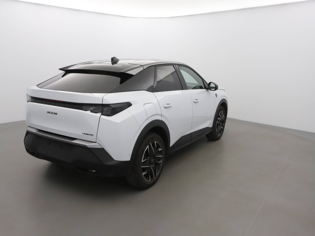Mandataire PEUGEOT 3008 HYBRID 136CH GT E-DCS6