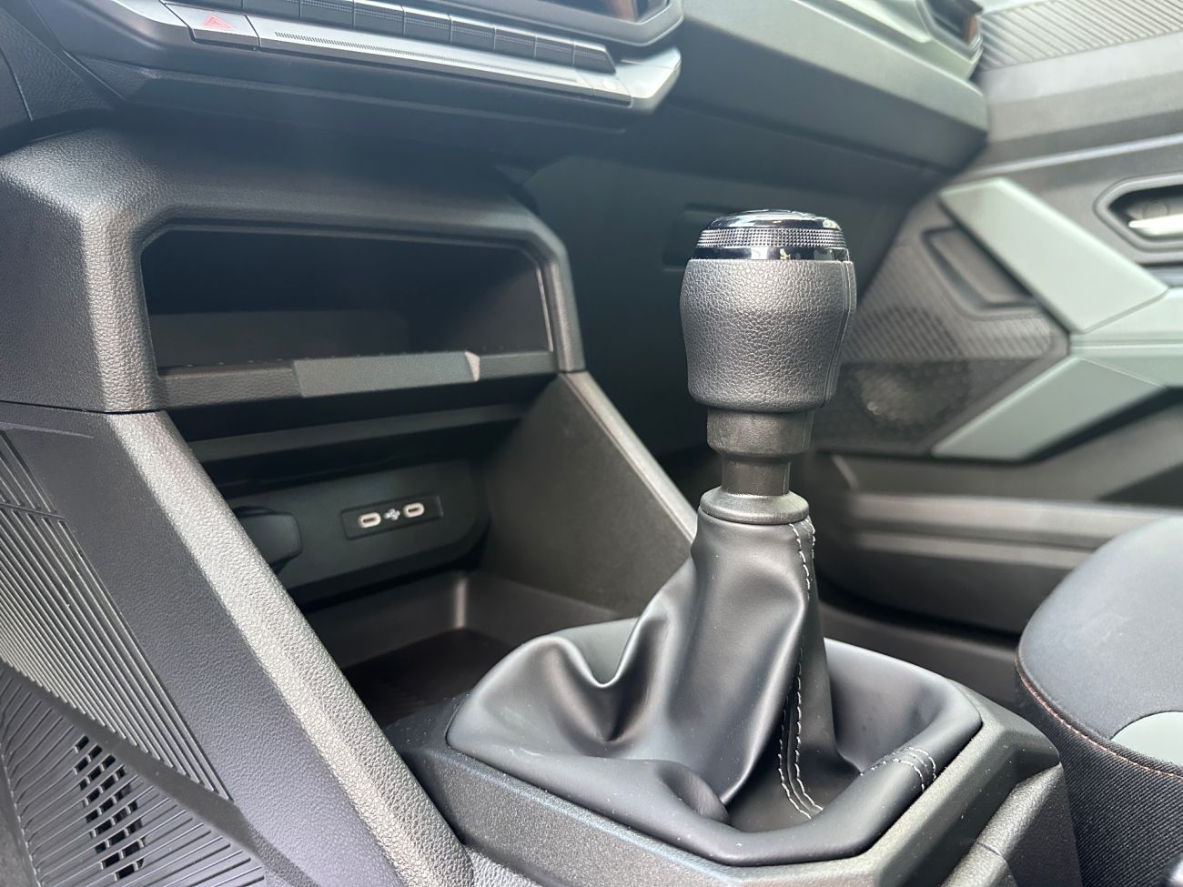 Mandataire Dacia DUSTER ECO-G 100 Extreme