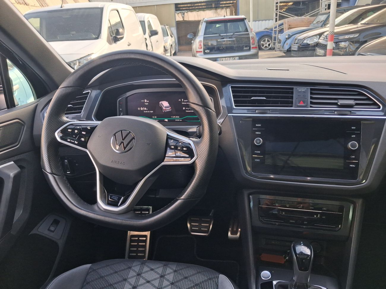Mandataire VOLKSWAGEN TIGUAN 1.5 TSI 150ch DSG7 R-Line
