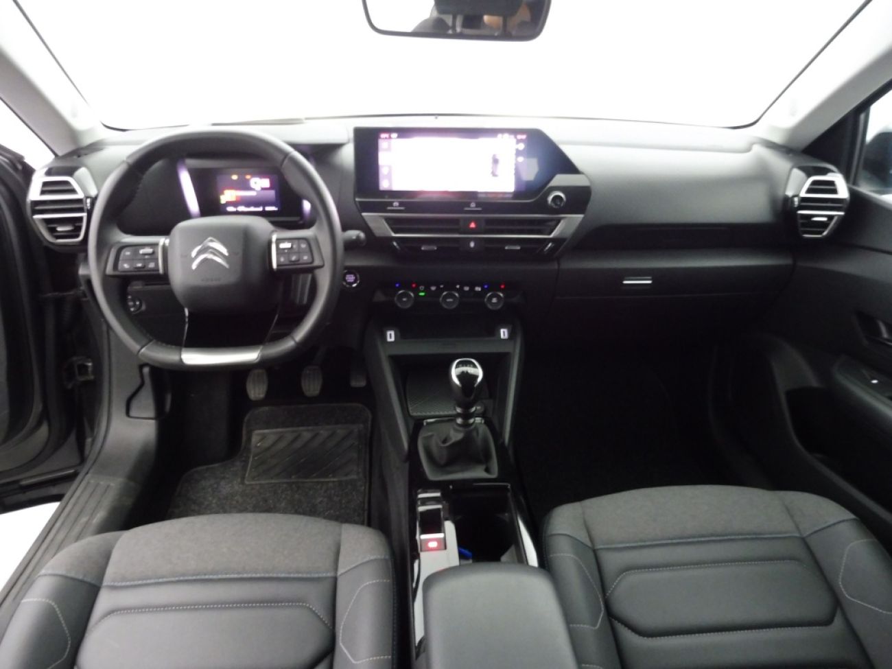 Mandataire Citroën C4 PURETECH 130CH S&S SHINE