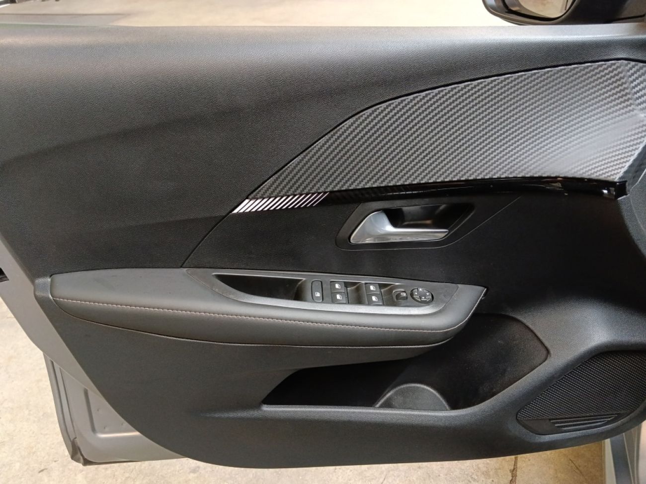 Mandataire PEUGEOT 208 1.2 100CH S&S ALLURE