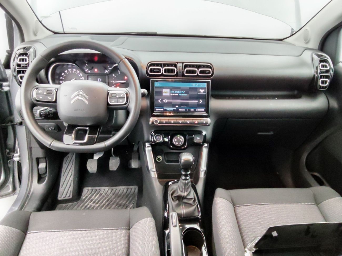 Mandataire Citroën C3 AIRCROSS 1.2 PURETECH 110CH SHINE