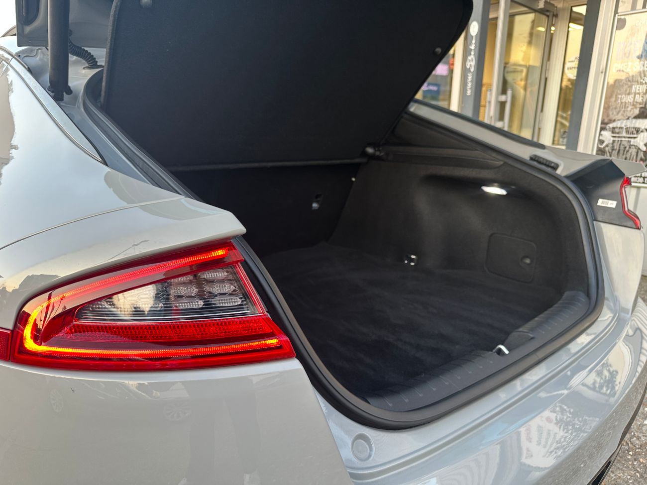 Mandataire Kia STINGER 2.0 T-GDi 255 ch ISG BVA8 4x2 GT Line Pack Premium