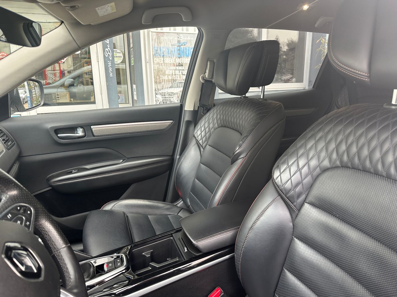 Mandataire RENAULT KOLEOS Tce 160 EDC Initiale Paris