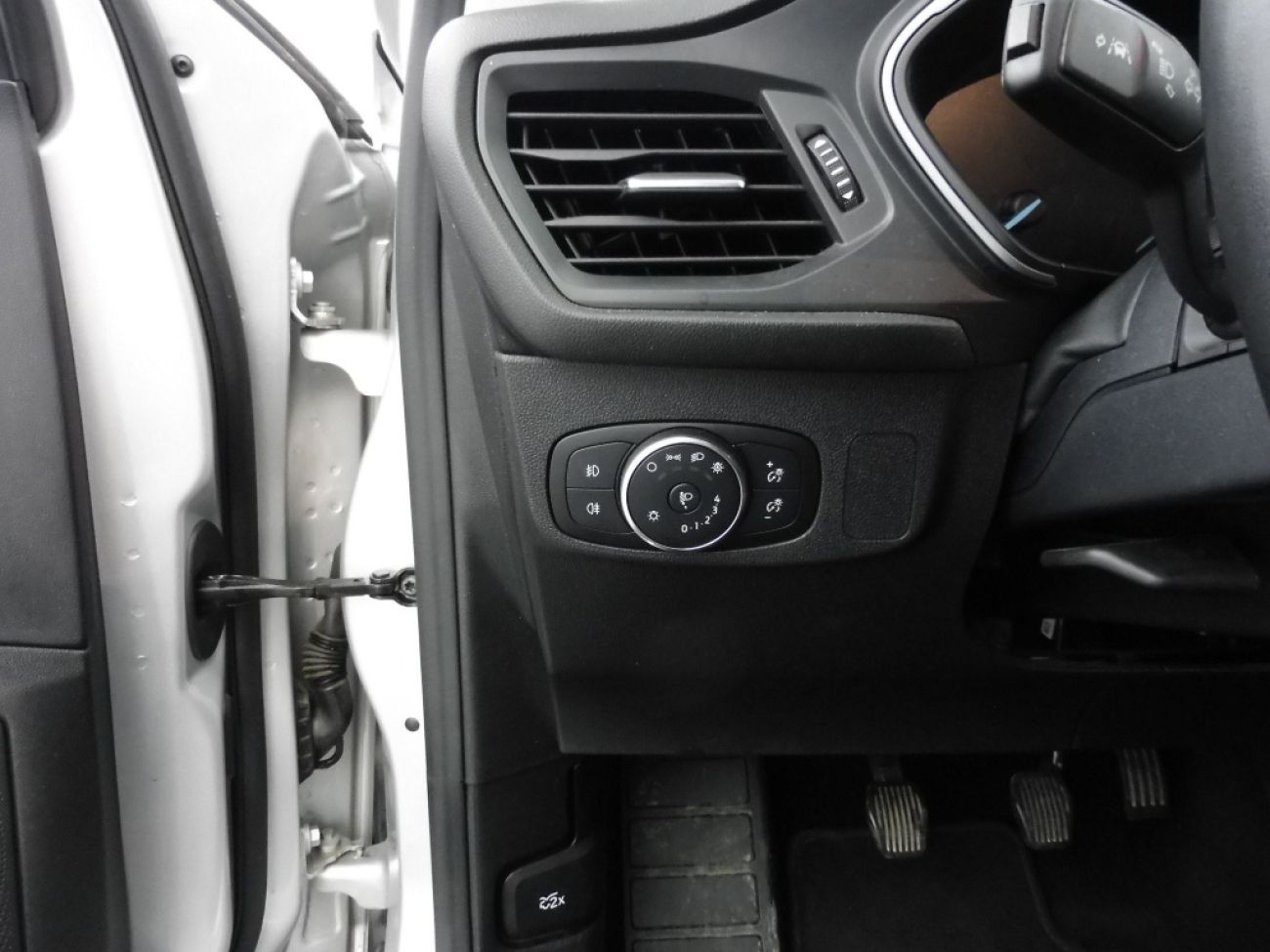 Mandataire Ford Focus SW 1.0 ECOBOOST 125 connected