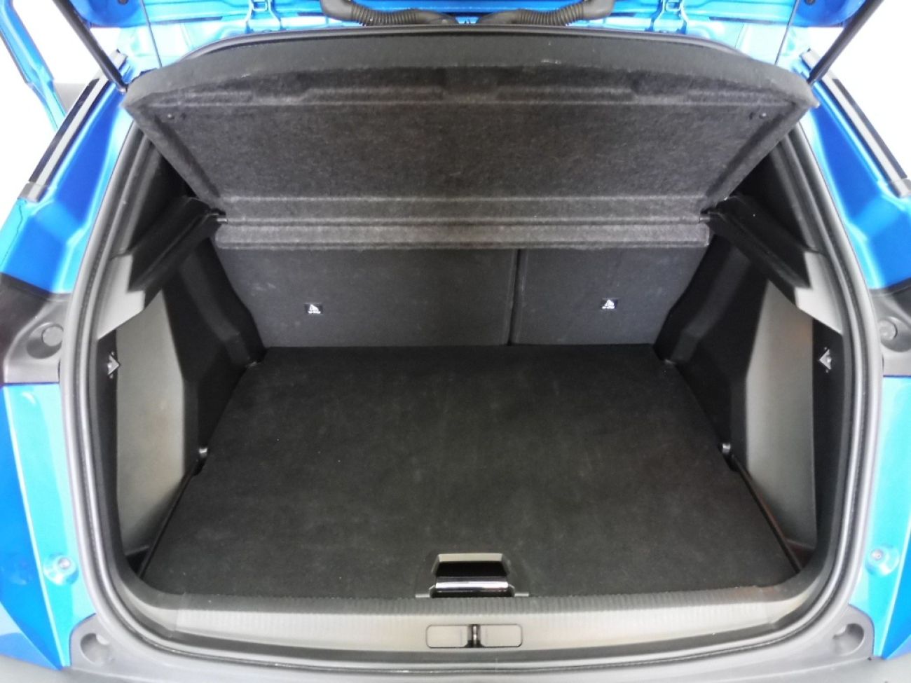 Mandataire PEUGEOT 2008 1.2 PURETECH 130CH S&S ALLURE EAT8