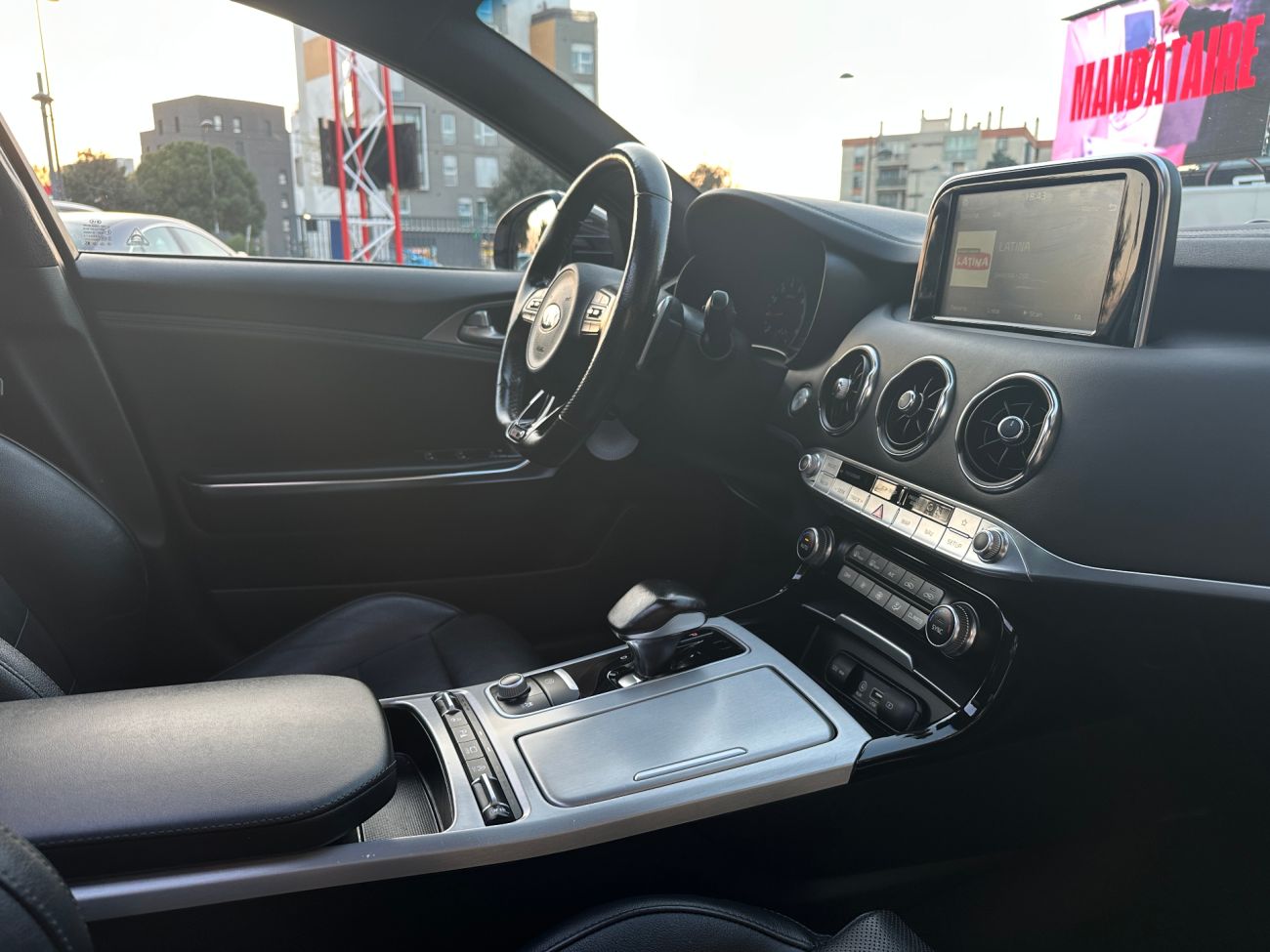 Mandataire Kia STINGER 2.0 T-GDi 255 ch ISG BVA8 4x2 GT Line Pack Premium