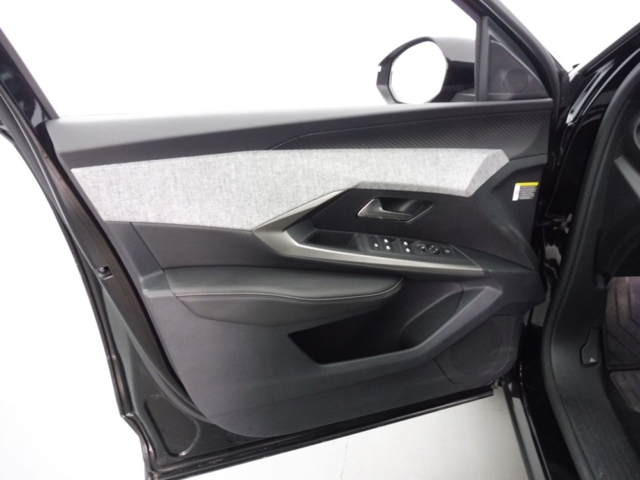 Mandataire PEUGEOT 3008 1.2 HYBRID 145CH ALLURE E-DCS6