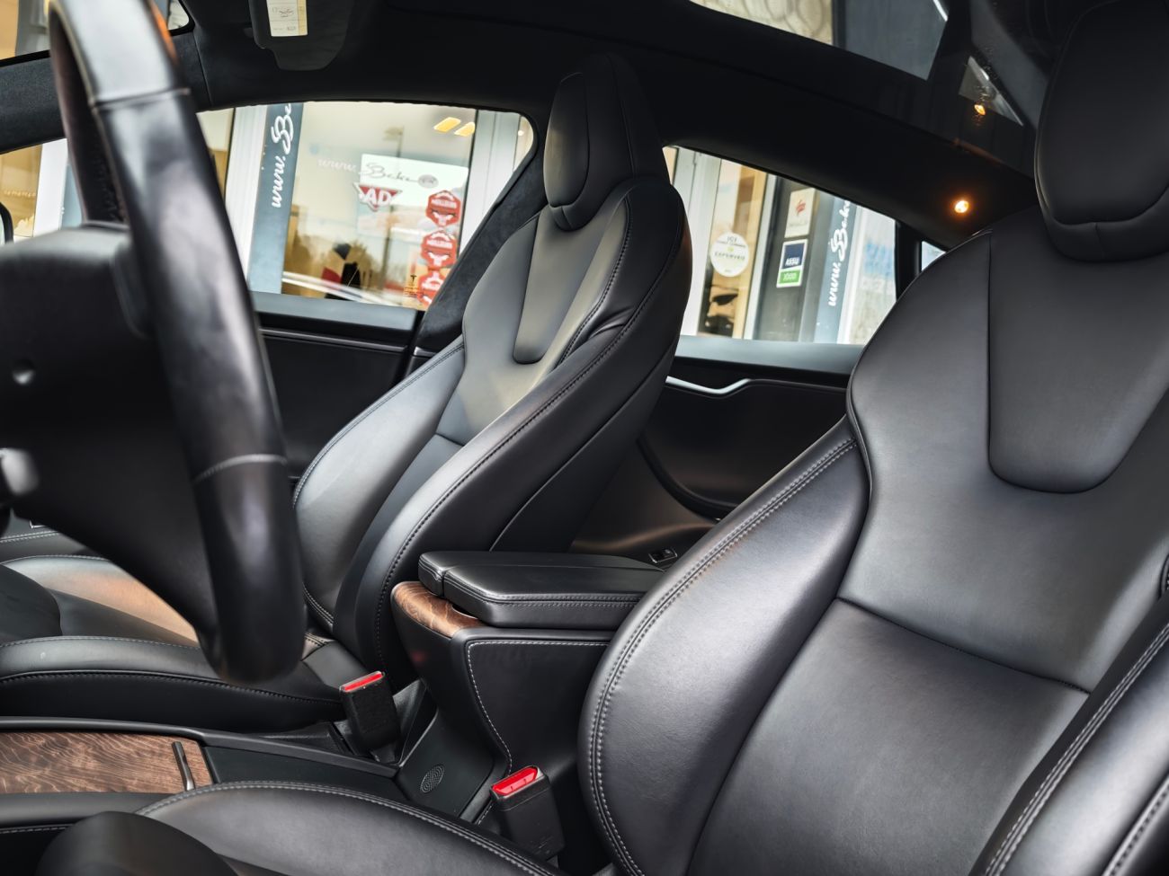 Mandataire TESLA MODEL S Grande Autonomie awd